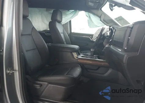 2023 Chevrolet Silverado 1500 4Wd Short Bed Rst from USA, damaged, VIN 2GCUDEED4P1127413